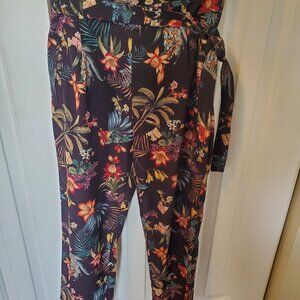 Stradivarius women's floral pants